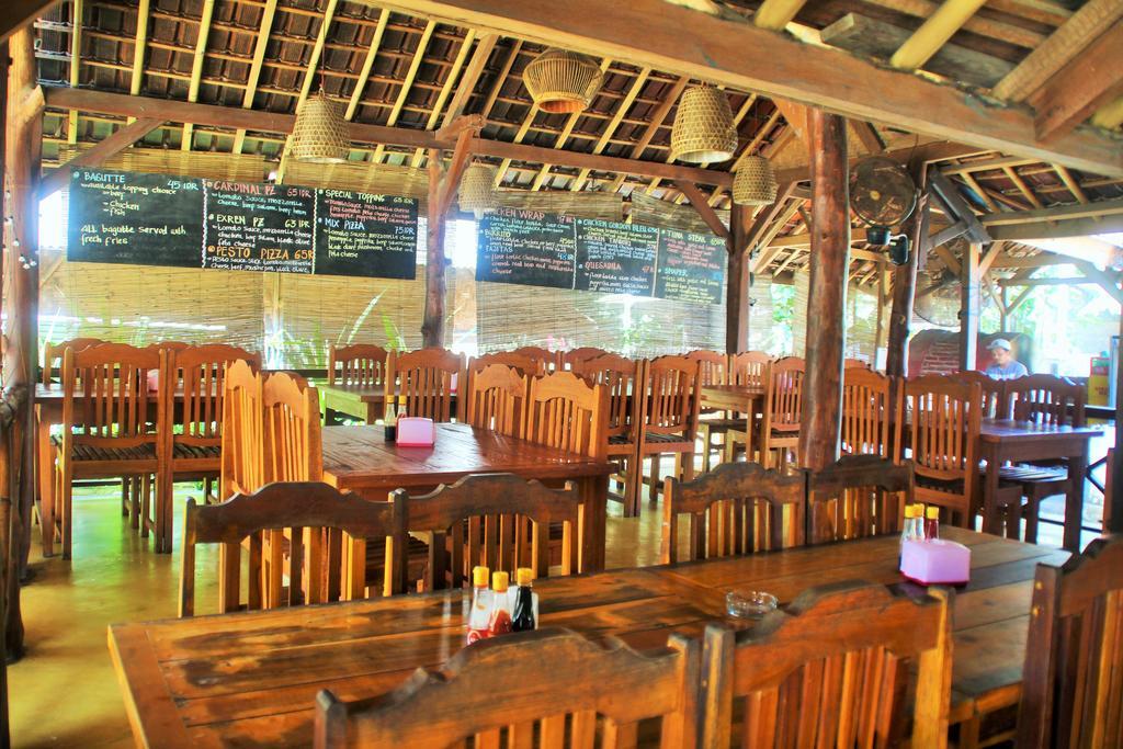 Aldi'S Homestay Kuta  Exterior photo