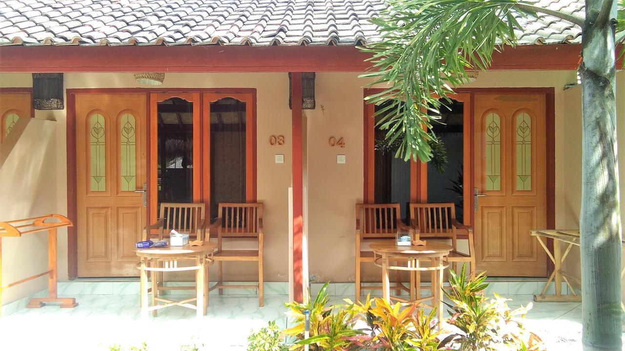 Aldi'S Homestay Kuta  Exterior photo